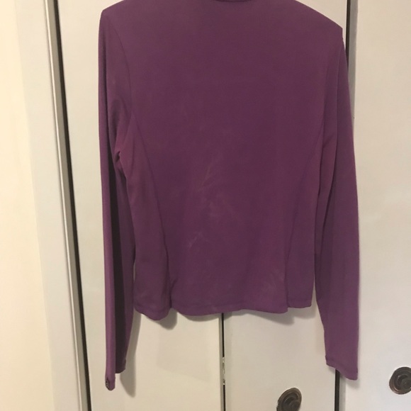 Be Inspired Ladies Activewear Top, Size small. $5.00 AS AN ADD ON - Picture 2 of 2